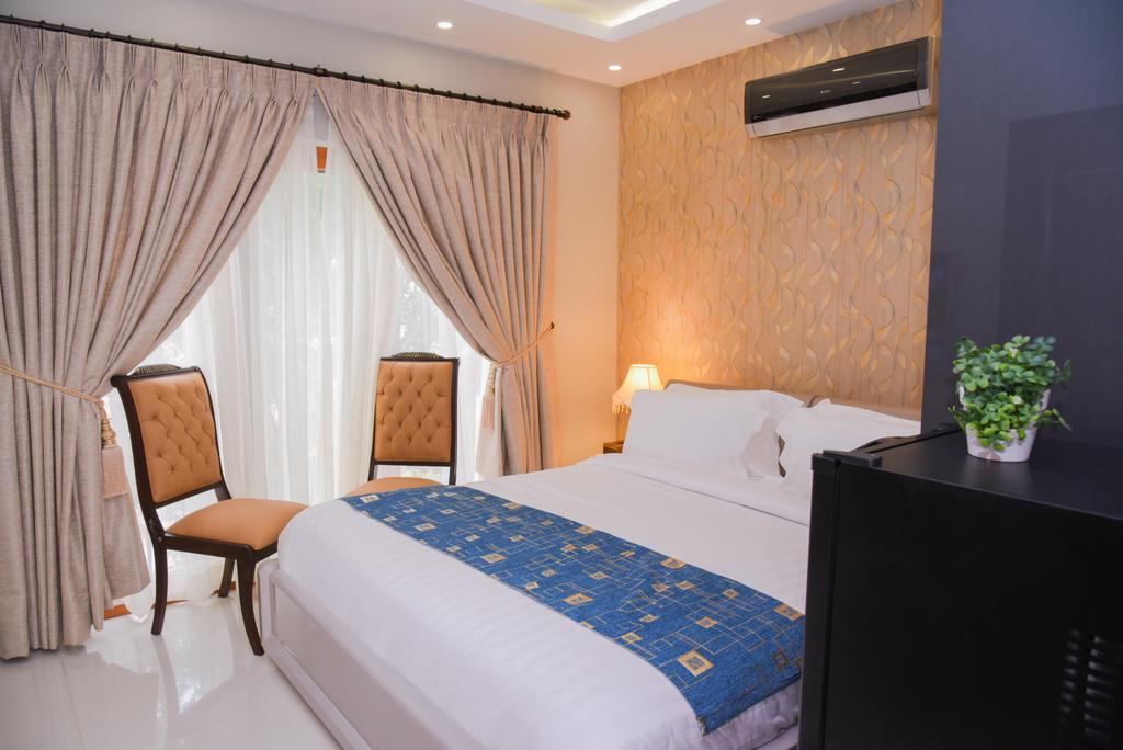 Orchards Cottage Hotel Karaczi Zewnętrze zdjęcie